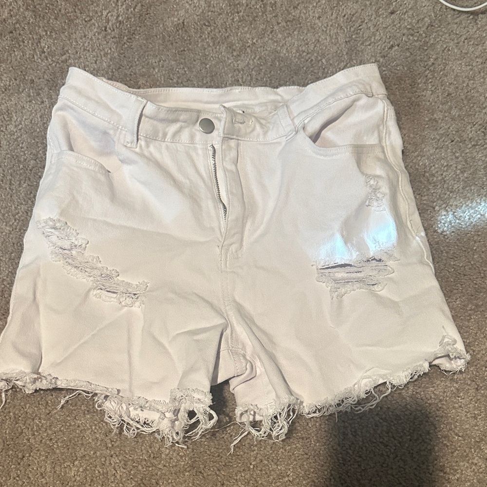 SHEIN White Frayed Hem Jean Shorts